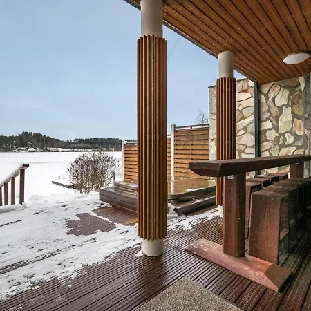 Holiday home Holiday Helmi 2 *